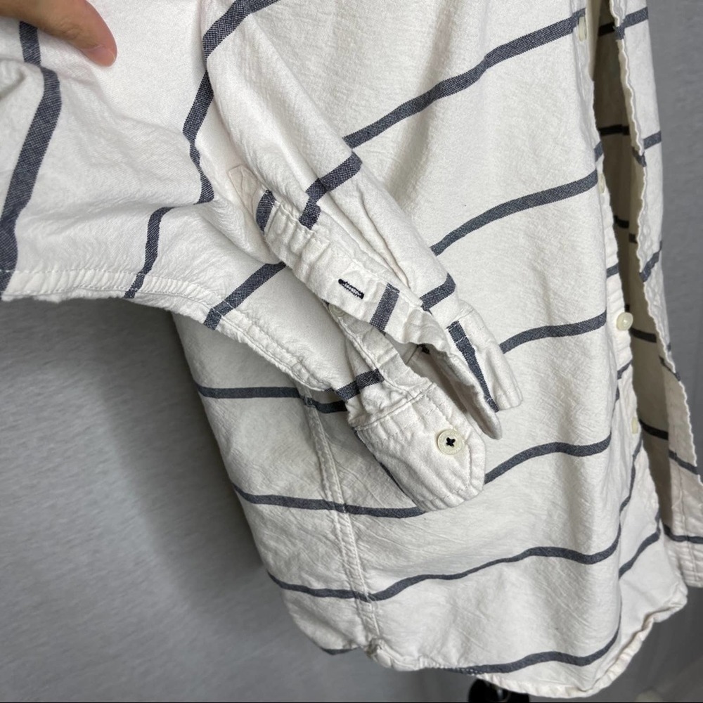 A25). Aeropostale NYC Men Button Down Shirt Long Sleeve - Picture 11 of 15
